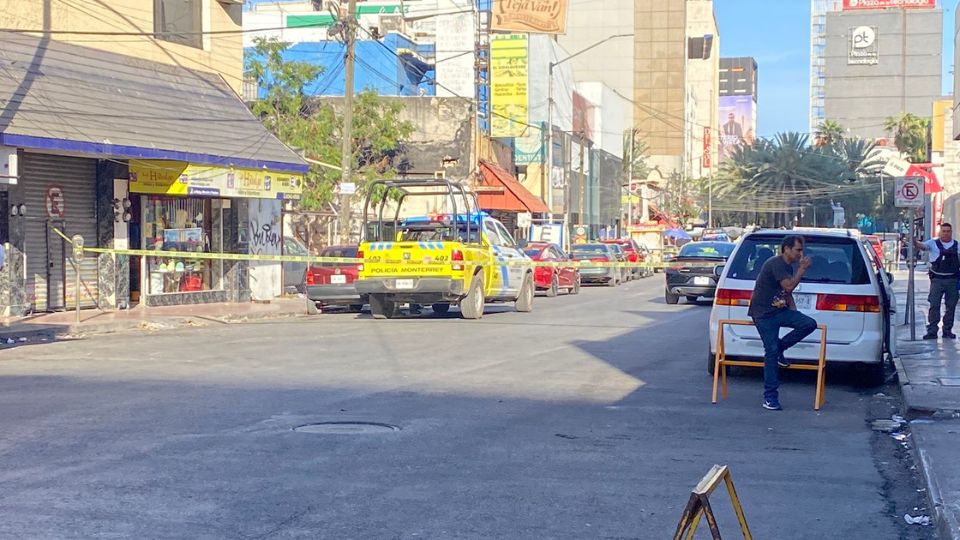 Avenida Miguel Hidalgo, en el Centro de Monterrey.