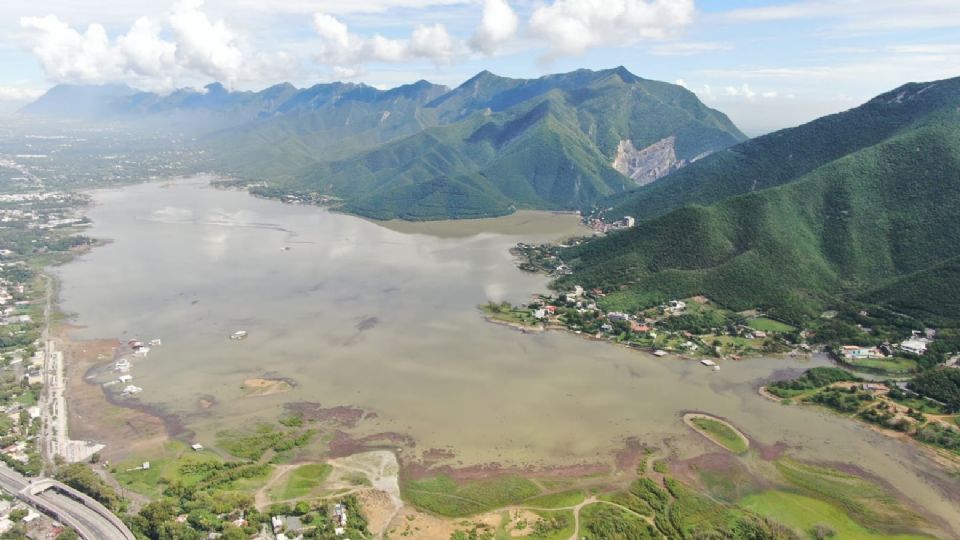 Presa la Boca en Santiago Nuevo León.