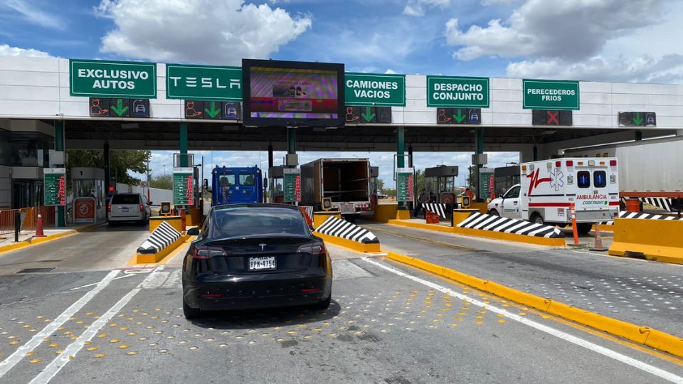 Con el nearshoring y la gigaplanta de Tesla se espera detonar los cruces por el puerto fronterizo Colombia.