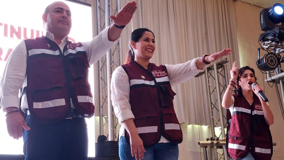 Toma de protesta a los integrantes de comités en apoyo a Adán Augusto López.