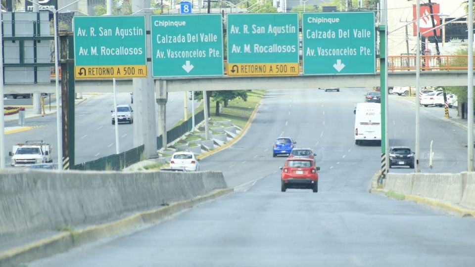 Vialidad en San Pedro.