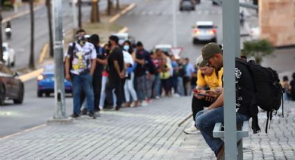 Tiempo en transporte público afecta a salud mental: psicólogo