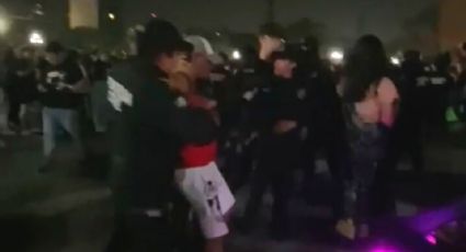 8M: Detienen a hombre por interferir en marcha en Monterrey