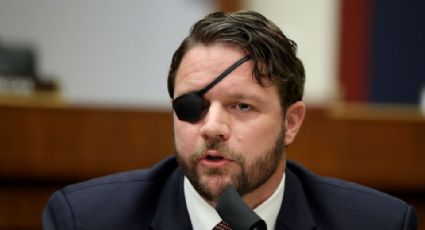 Republicano Dan Crenshaw cuestiona a AMLO protección a carteles