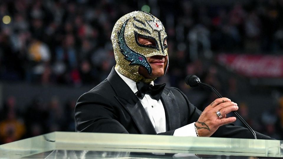 Rey Mysterio es el cuarto luchador de origen mexicano en ingresar al Salón de la Fama de la WWE