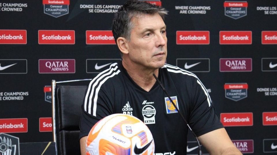 Robert Dante Siboldi, entrenador de Tigres, mandó un mensaje a la afición, para decirles que intentará mejorar el rumbo del equipo