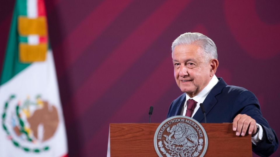 Andrés Manuel López Obrador en su mañanera de este viernes 14 de abril