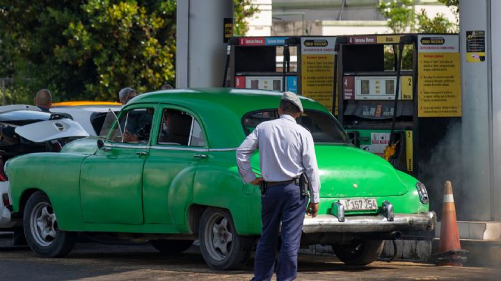 Cuba cumple dos semanas con déficit de combustible