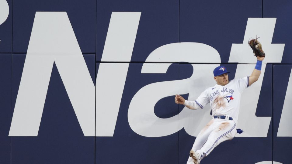 Toronto derrotó a Tampa Bay y frenó su racha de 13 partidos con victoria