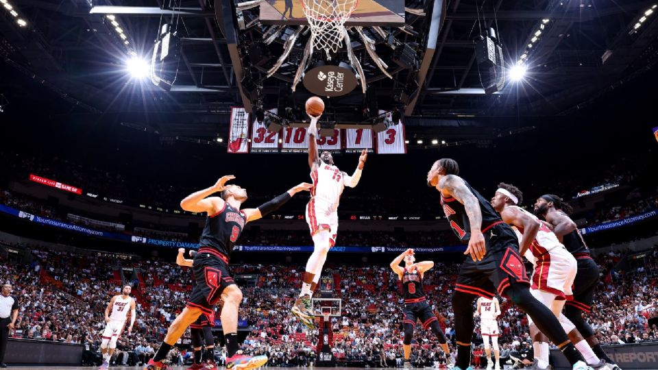 Miami Heat derrotó a los Chicago Bulls para avanzar a los playoffs de la NBA