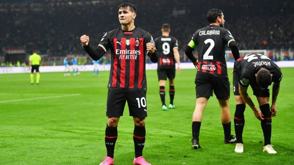 El AC Milan visita a Napoli en el partido de vuelta de los cuartos de final de la Champions League, para mantener su ventaja y avanzar a Semifinales