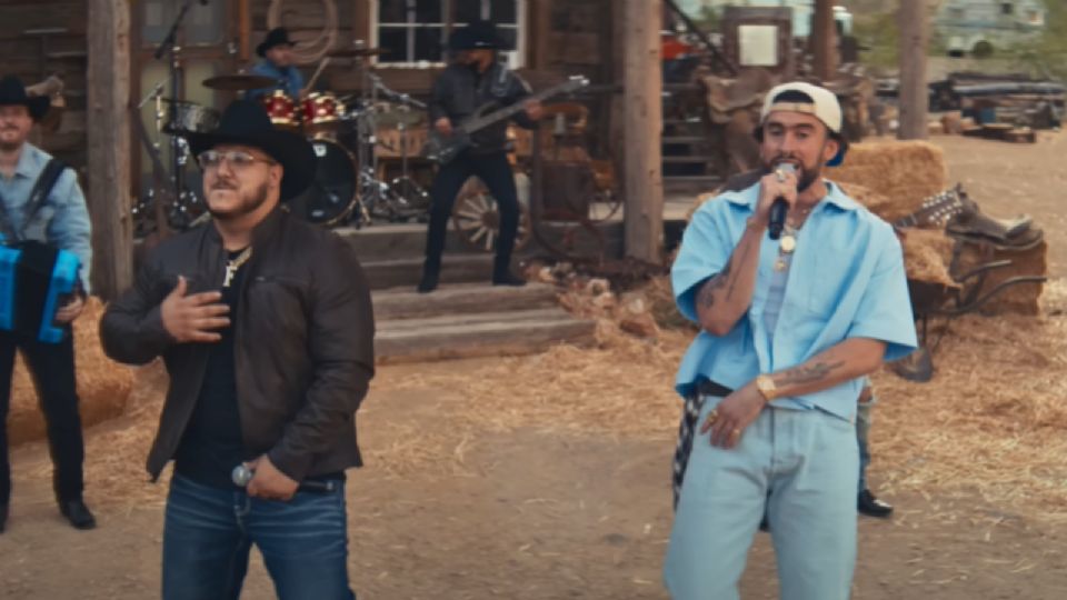 Grupo Frontera señaló que no sabía que colaboraría con Bad Bunny hasta el día en que grabaron el videoclip.