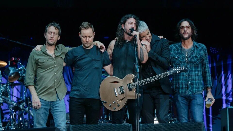 Foo Fighters anuncia nuevo álbum que saldrá en junio.