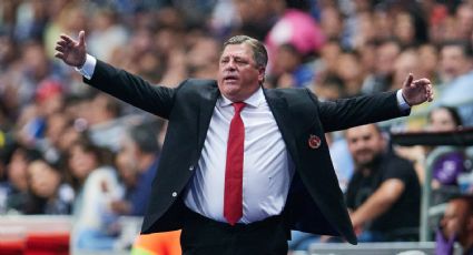 "Júzgala al revés, de un jugador a un árbitro", Miguel Herrera