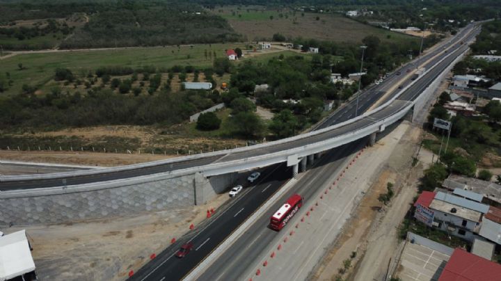 Samuel García inaugura la tercera etapa del Periférico Metropolitano