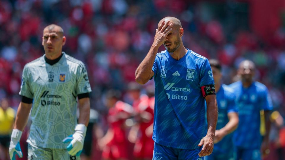 Nahuel Guzmán y Guido Pizarro lamentan la derrota de Tigres ante Toluca