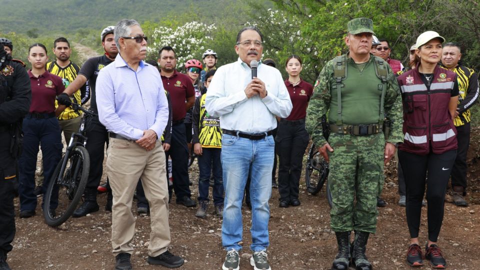 Andrés Mijes, alcalde de Escobedo, en la puesta en marcha de este operativo de seguridad.