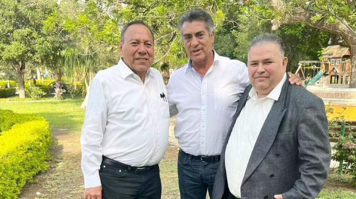 'El Bronco' se reúne con los dirigentes nacionales del PRD