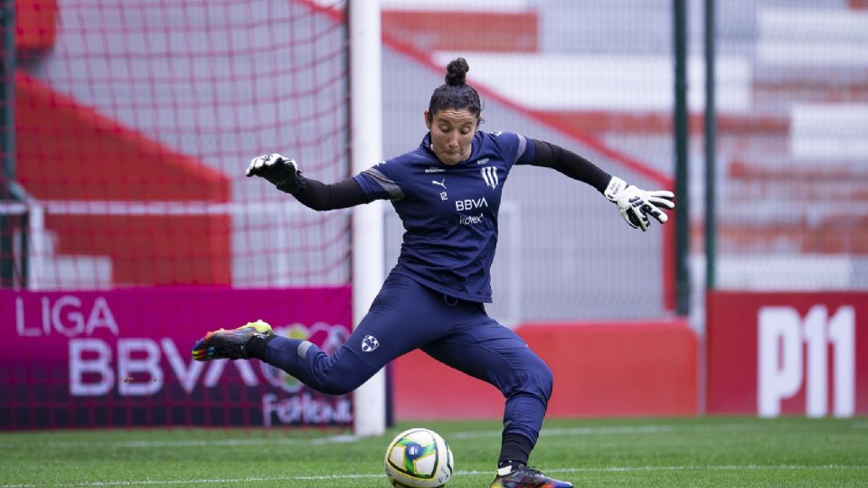 La portera de Rayadas, Alejandría Godínez, confía en que el equipo podrá recuperar el liderato de la Liga Mx Femenil