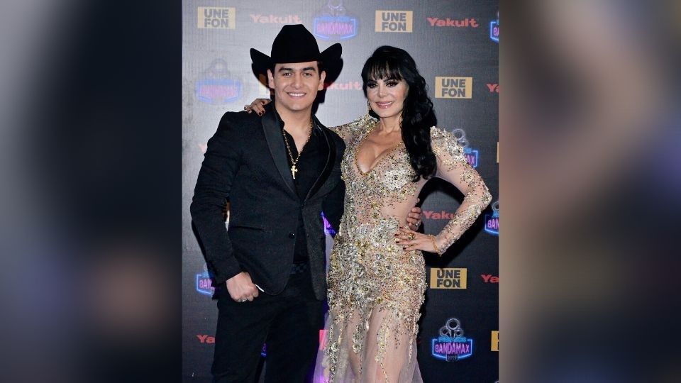 Maribel Guardia junto a su hijo Julián Figueroa