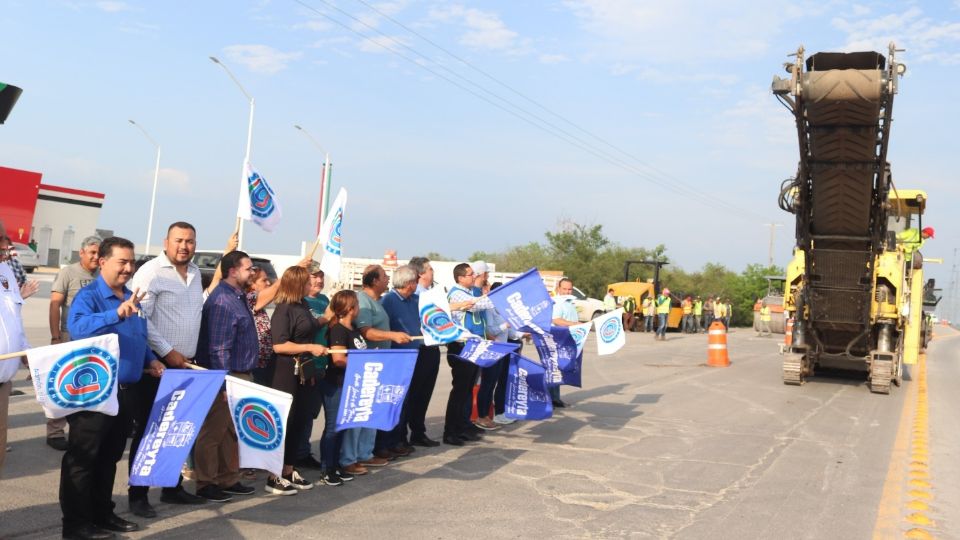 Banderazo para inicio de obras en Cadereyta.