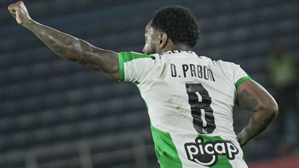 El ex jugador de Rayados, Dorlan Pabón, anotó tres goles en la victoria del Atlético Nacional en Copa Libertadores