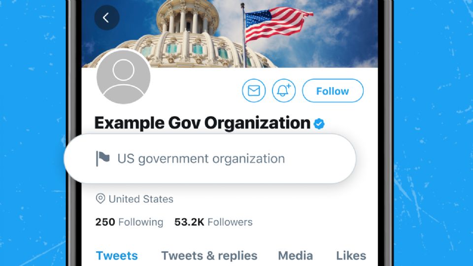 La red social Twitter quitó en las pasadas horas la etiqueta que identificaba a medios 'financiados por el Gobierno'.