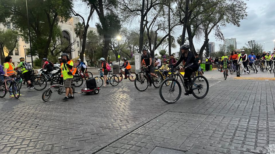 Festejo del colectivo Pueblo Bicicletero.