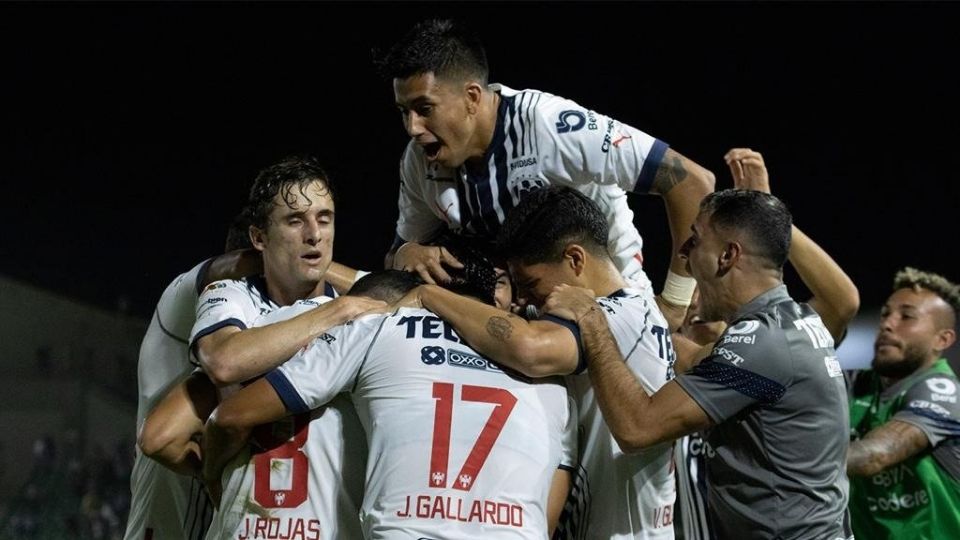 Rayados aseguró el liderato de la tabla general con una victoria contra Mazatlán en la jornada 16