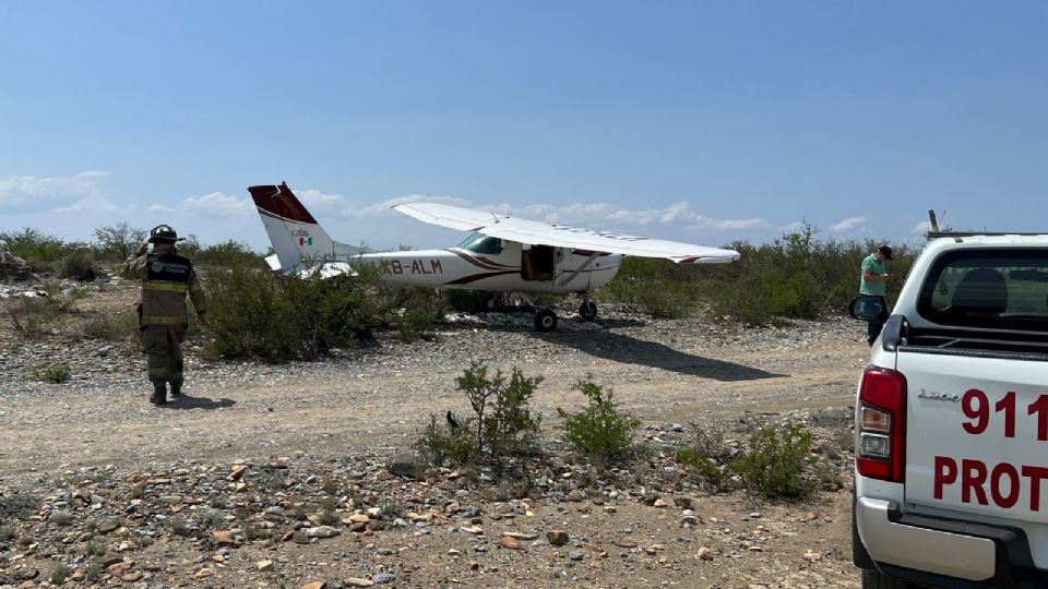 Avioneta aterrizada en Zuazua.