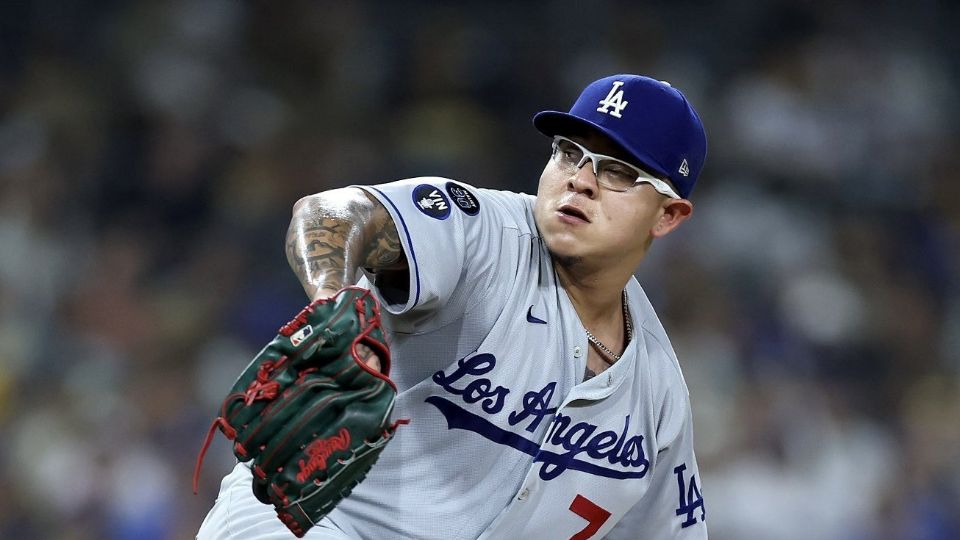 El pitcher mexicano de Los Angeles Dodgers, Julio Urías, habría sido detenido anoche por violencia doméstica