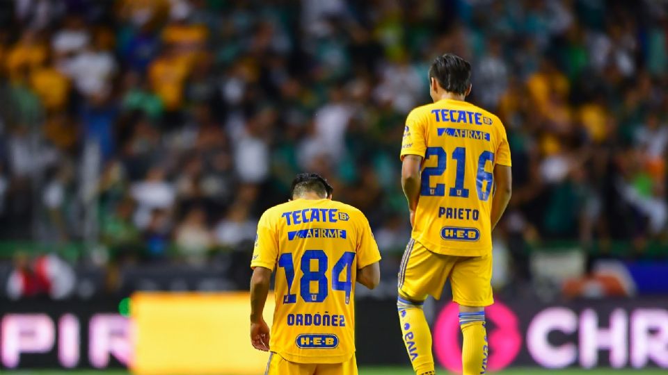 Fernando Ordoñez y Leonel Prieto tuvieron sus primeros minutos en la Liga MX en el duelo entre León y Tigres.