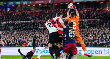 Santi Giménez anota, pero Feyenoord no puede ante Ajax de Álvarez y Sánchez