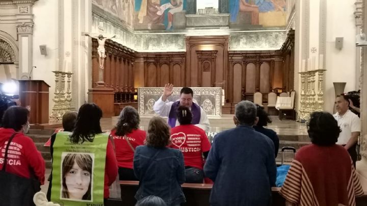 Amores NL realizan visita a los Siete Templos; piden justicia