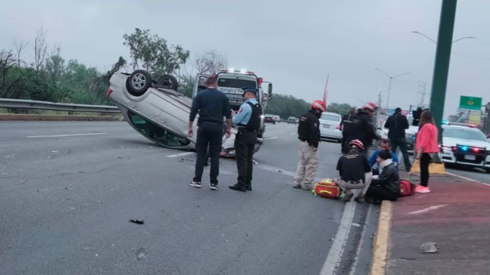 Zona del accidente en Morones Prieto, Monterrey, 9 de abril de 2023.