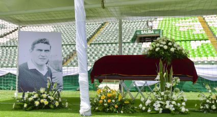 Dan último adiós a la 'Tota' Carbajal en el estadio del León