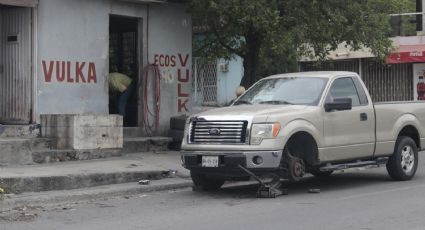 Vulcas y talleres obstruyen vía pública en área metropolitana de Monterrey