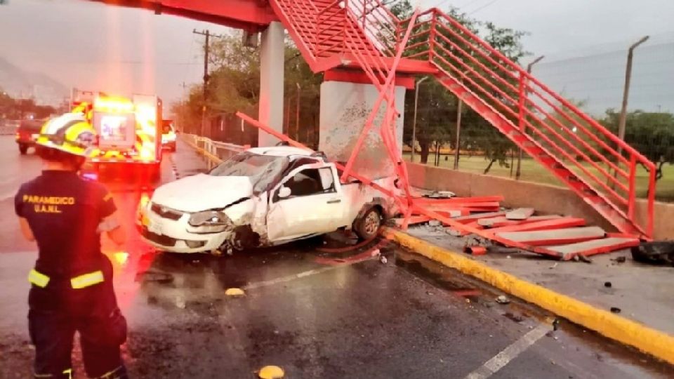 Choque tipo estrellamiento en San Pedro