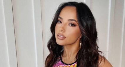 Llegada de Becky G a México provoca caos; caídas y empujones entre prensa