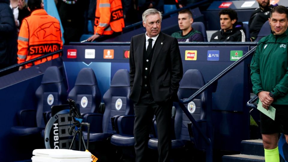 Carlo Ancelotti en la banca del Etihad Stadium este miércoles en el partido de vuelta de la Champions League