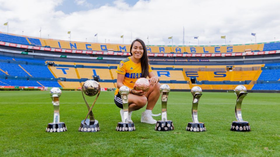 Liliana Mercado renovó su contrato con Tigres, equipo con el que ha ganado 5 títulos de la Liga MX y uno del Campeón de Campeones