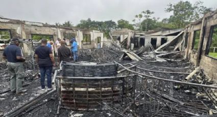 Mueren 19 niños tras incendio en una escuela de Guyana