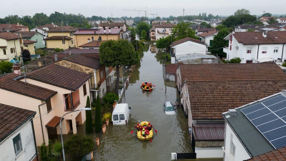 Un total de 23 ríos se desbordaron, inundando 43 municipios.