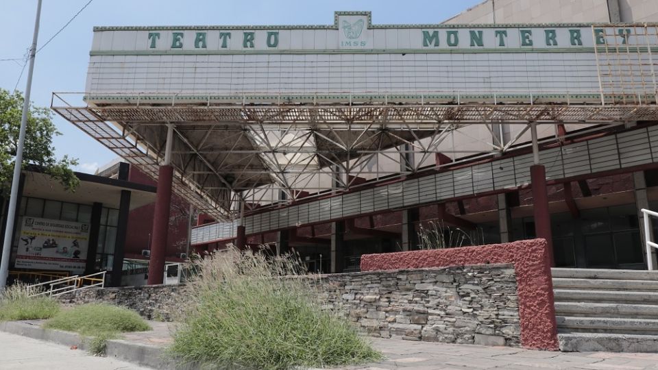 El Teatro del IMSS se encuentra en el abandono.