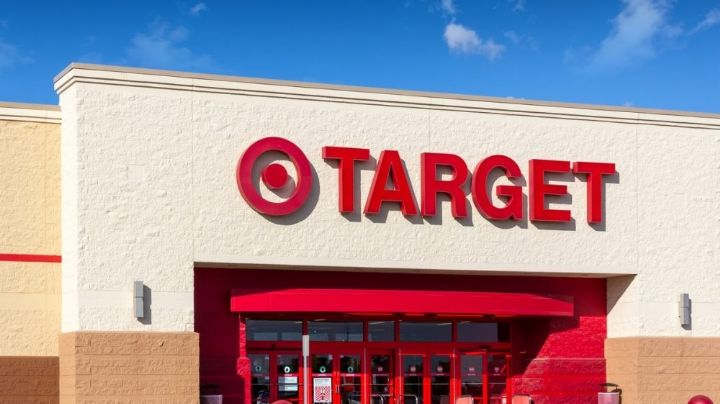 Por amenazas a empleados, Target retira de tiendas ropa del orgullo LGBT