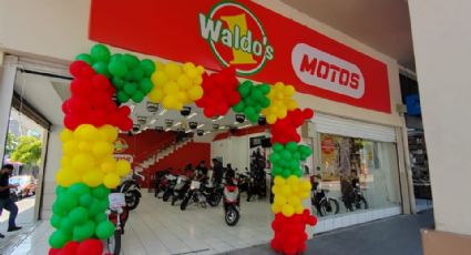 Competidor inesperado: Waldo’s abre tiendas de venta de motos