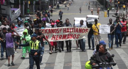 Migrantes haitianos protestan en CDMX; exigen permisos de trabajo