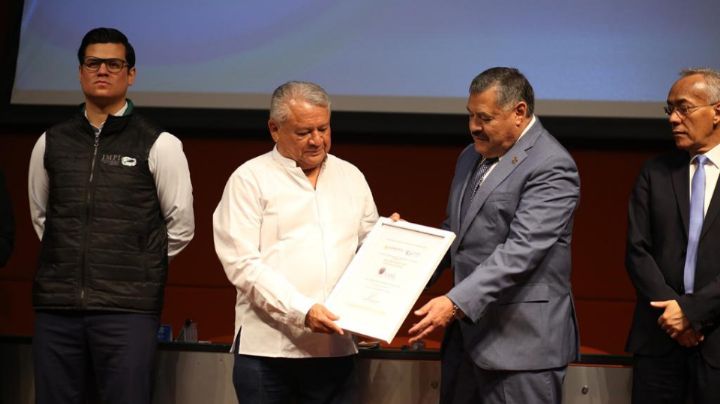 UANL es distinguida por el IMPI con el galardón 'Marca Famosa'