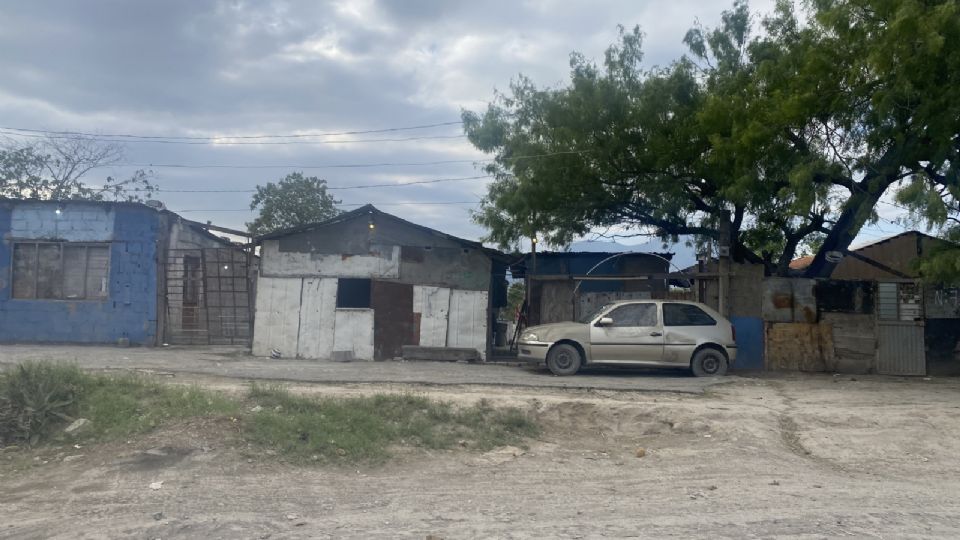 Fomerrey aclaró que buscarían reubicar a los habitantes aledaños al río Pesquería tras contaminar