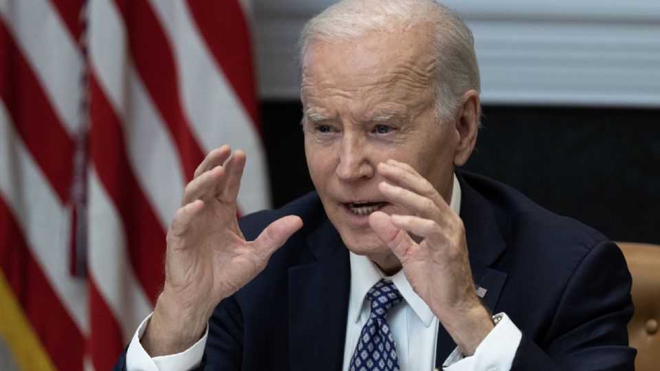 El presidente de los Estados Unidos, Joe Biden, habla durante una reunión del Gabinete de Investing in America en la Sala Roosevelt de la Casa Blanca en Washington